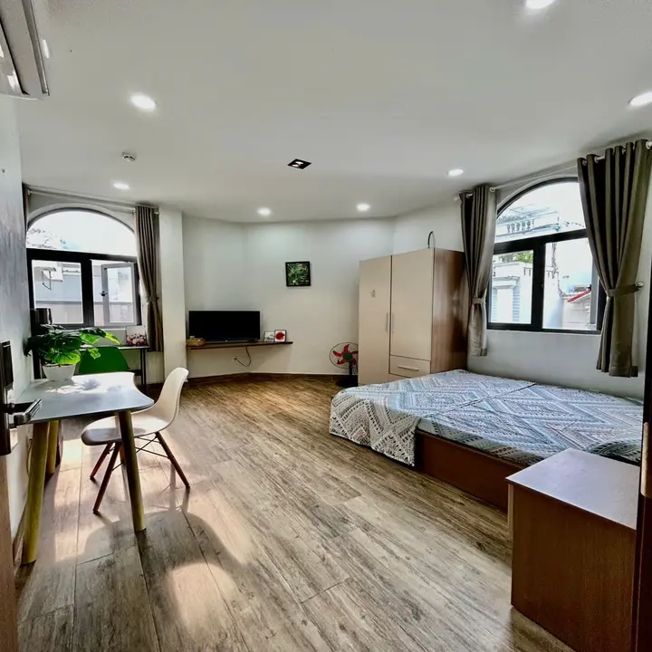Studio Nguyễn Gia Trí, Phường 25, Q. Bình Thạnh