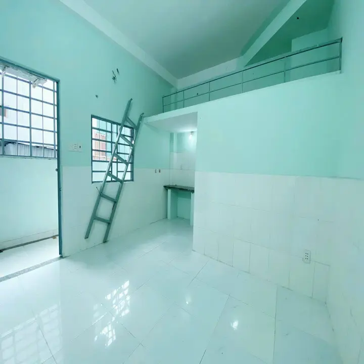 Phòng gác lửng Nguyễn Xí, Bình Thạnh