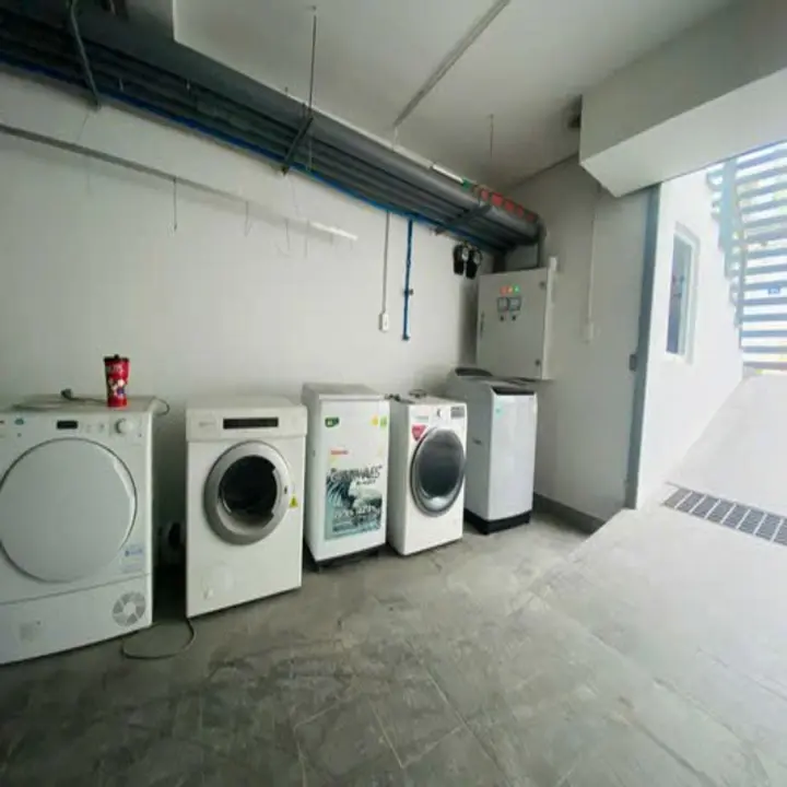 Studio An Phú, Đường số 16