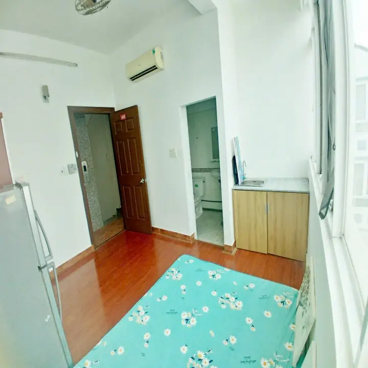 Phòng 402 Nguyễn Trãi, Quận 1